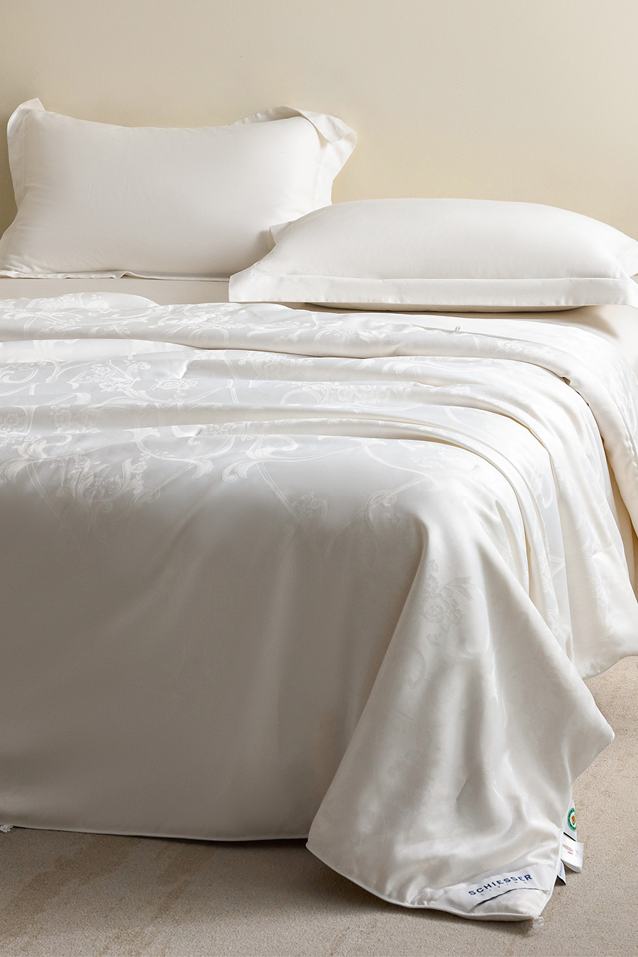 SCHIESSER LIVING Stylish Jacquard silk duvet